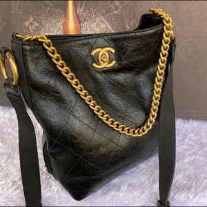 Authentic channel handbag